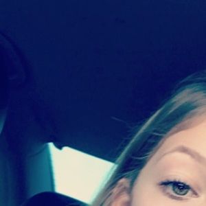 Meet your Posher, Madalin